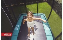 BERG Ultim Champion InGround 330x220 Groen + Veiligheidsnet Deluxe -Beste Trampoline Winkel 820df13821c727018dc623f3756359bfad58fc130af8a50f6e278a2087d43507